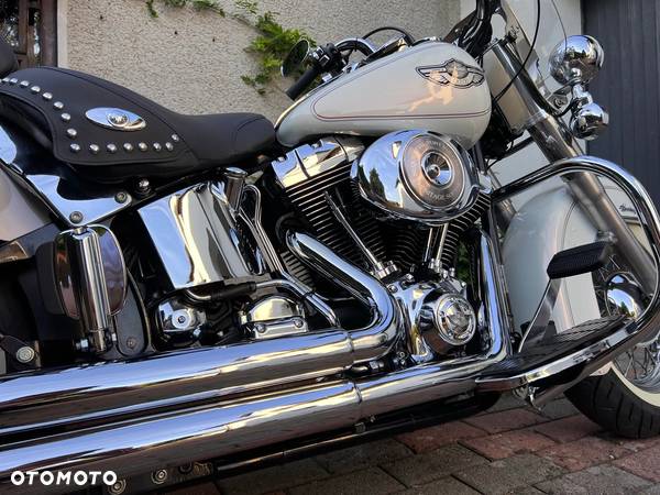 Harley-Davidson Softail Heritage Classic - 2