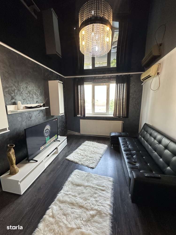 Apartament cu 2 camere de închiriat - Imagine principală: 2/10