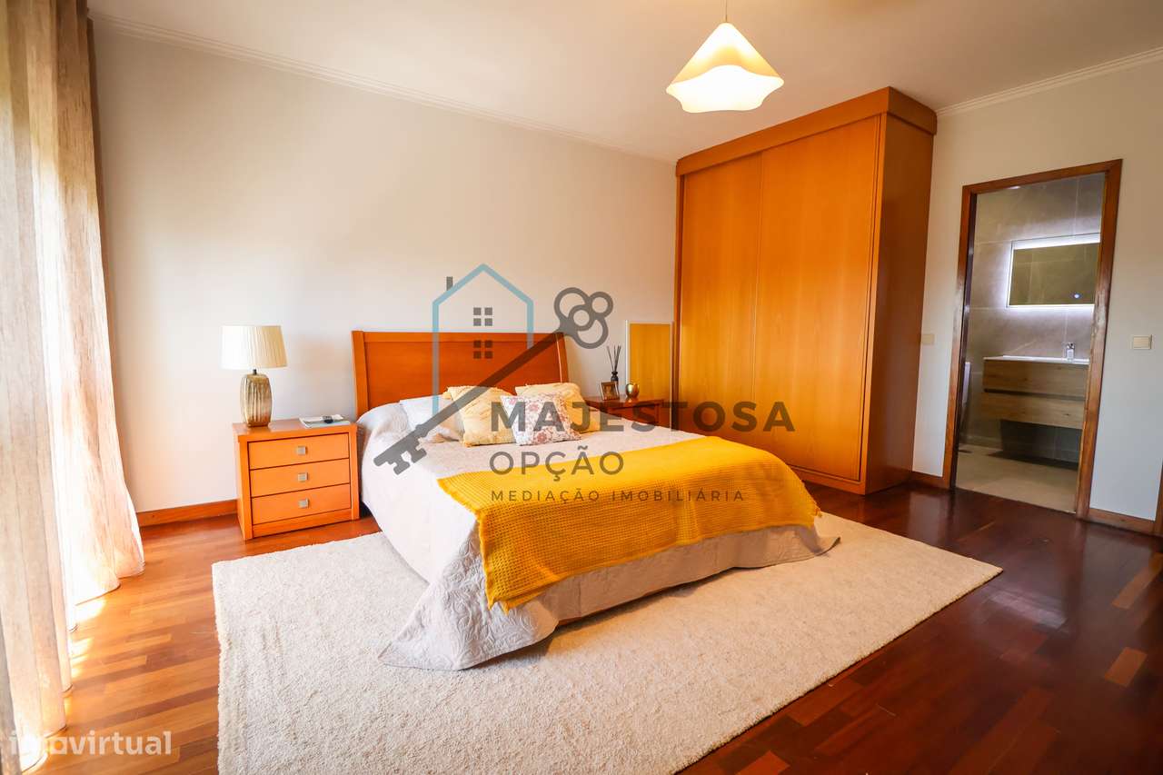 Apartamento T3 com Excelente Localização — São Vicente, Braga-20