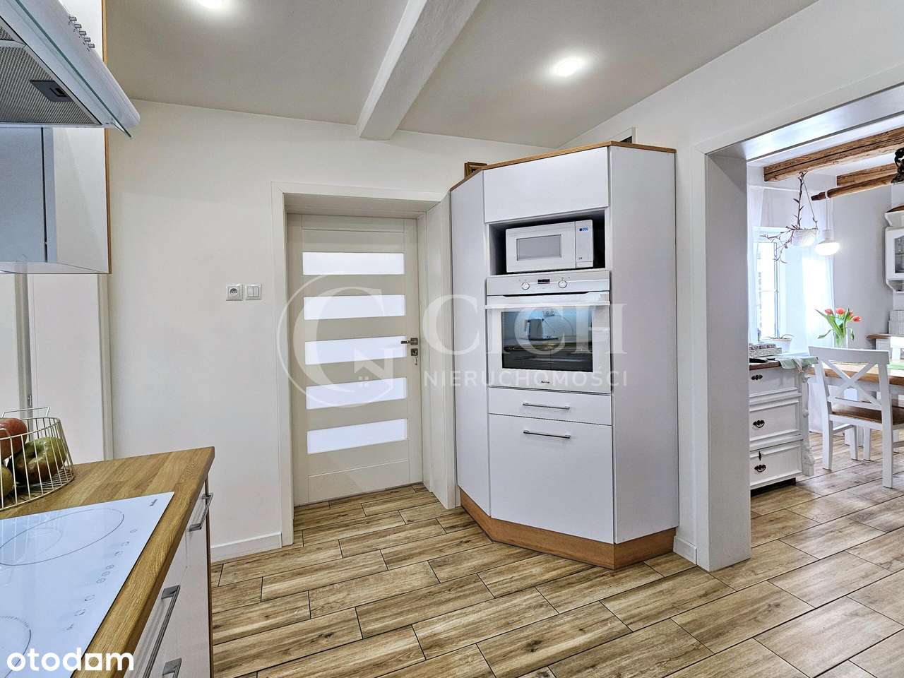 Zadbane siedlisko z prosperującą plantacją jagody kamczackiej.-4