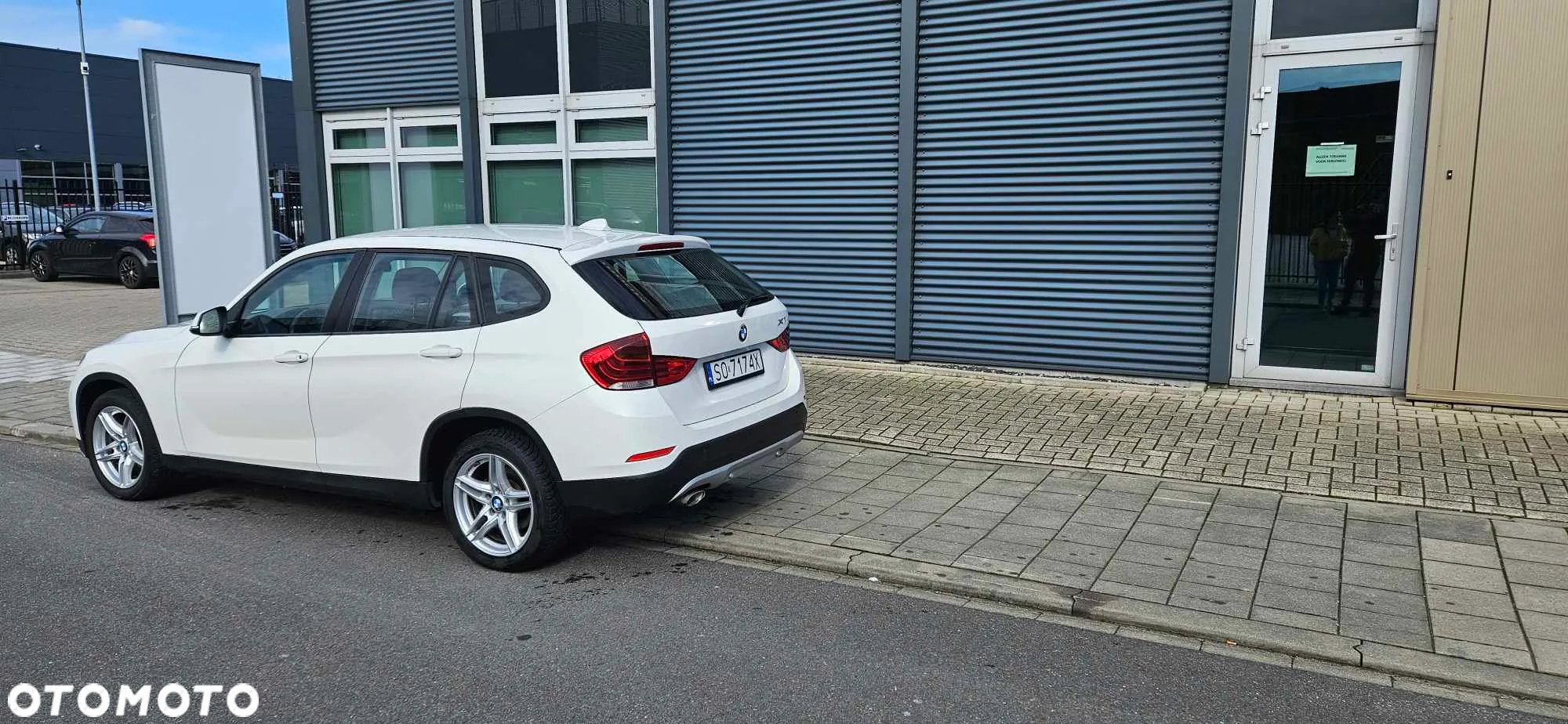 BMW X1 sDrive18d xLine - 11