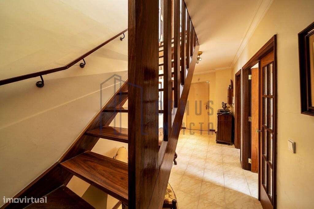 T3 Duplex com vista mar e rio na Foz do Douro - Grande imagem: 4/50