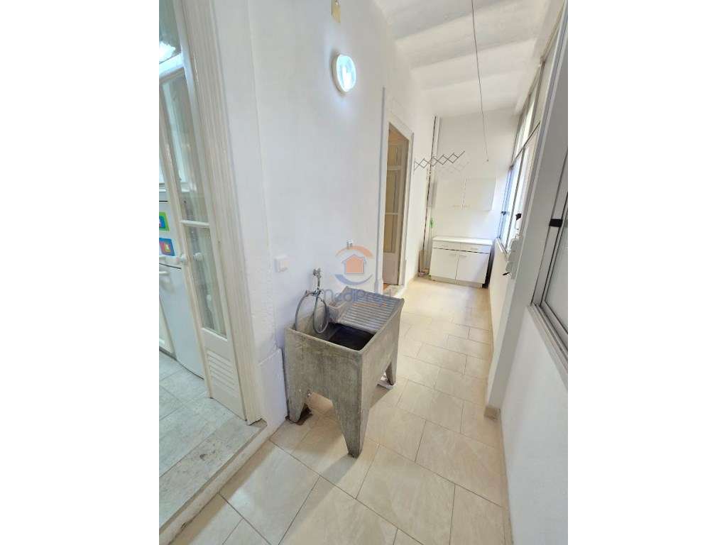 Apartamento T4 em Lisboa | Avenidas Novas-24