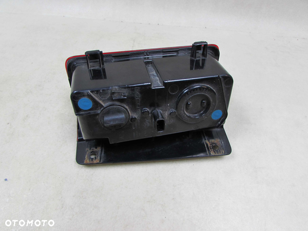 RENAULT TRAFIC III VIVARO II TALENTO 14-21 LAMPA TYL PRAWA EUROPA 265548758 93459475 265542955 - 5