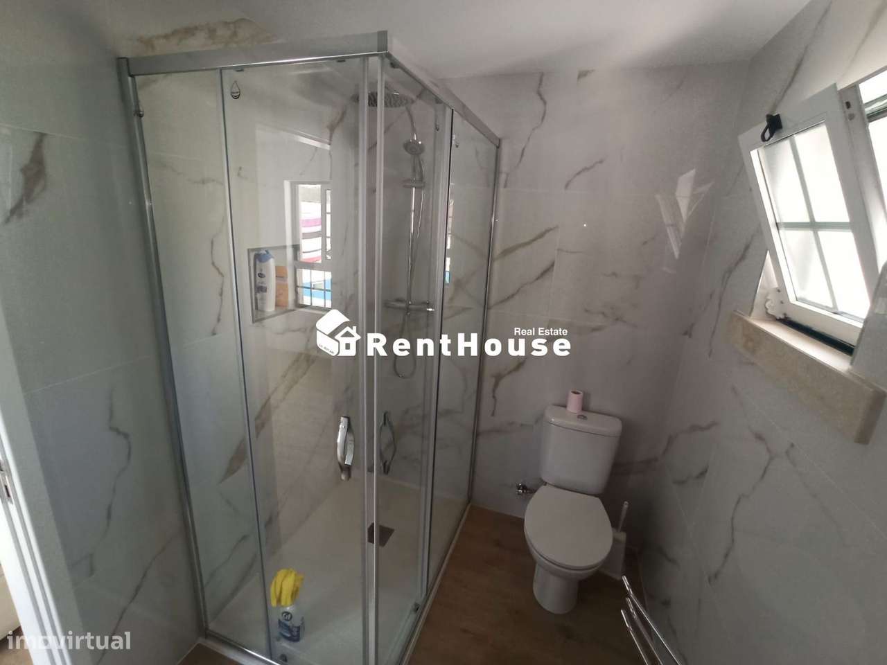 Pequena Moradia junto á Praia - Grande imagem: 4/5