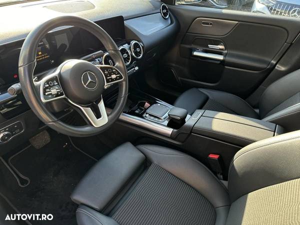 Mercedes-Benz GLA 250 4MATIC Aut. - 9