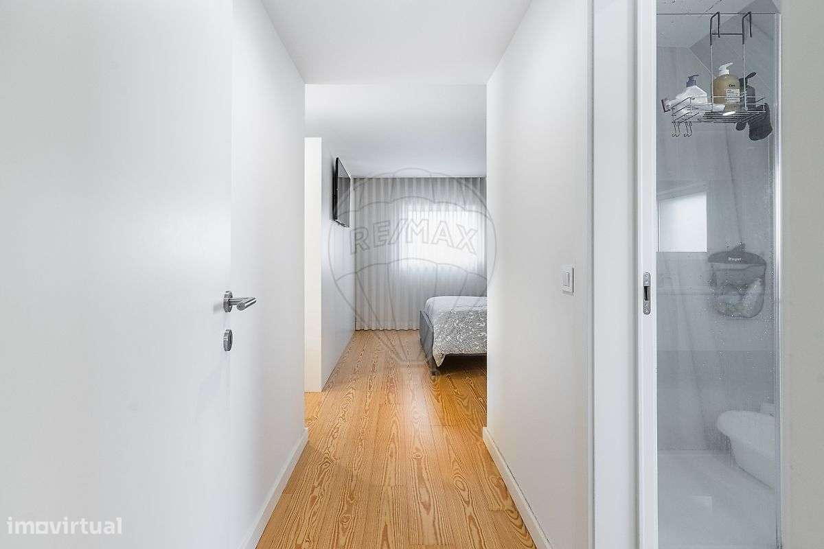 Moradia T4 para venda-26