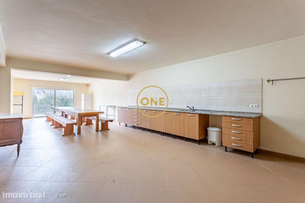 Propriedade Exclusiva em Sesimbra com 7.500m2 | Moradia de 529m2, Priv-42