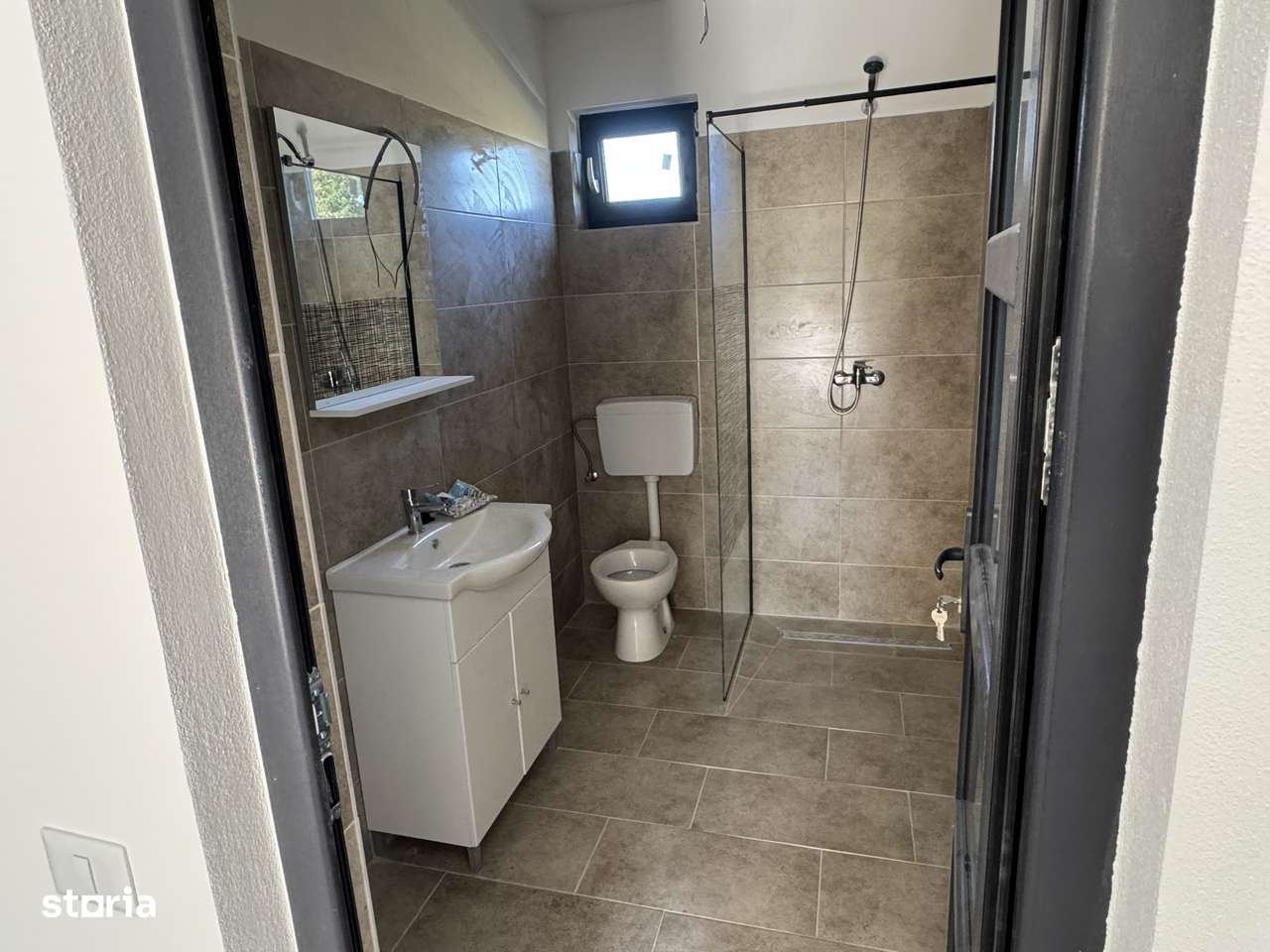 Casă de vânzare Copacelu (4km de oraș)-8