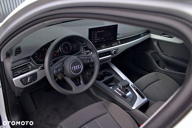 Audi A4 - 14