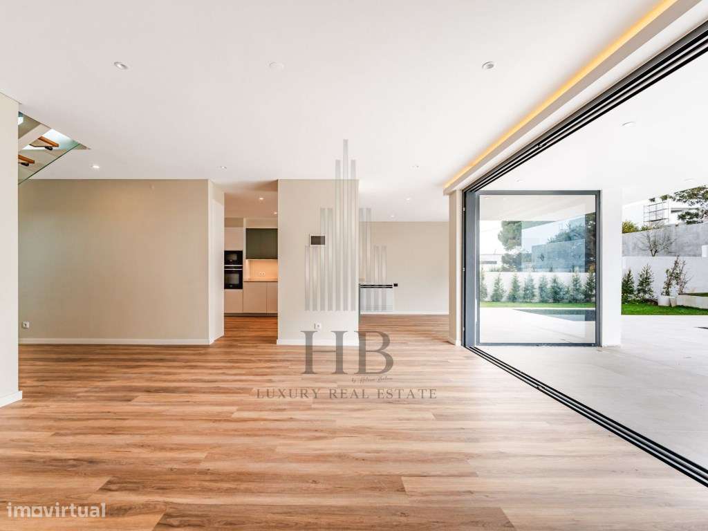 Moradia Luxo Com Piscina e Jardim | Colares |Sintra-36