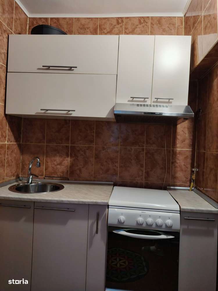 G.Enescu-Apartament 2 camere et.2,cu centrala termica,69500Euro.-7