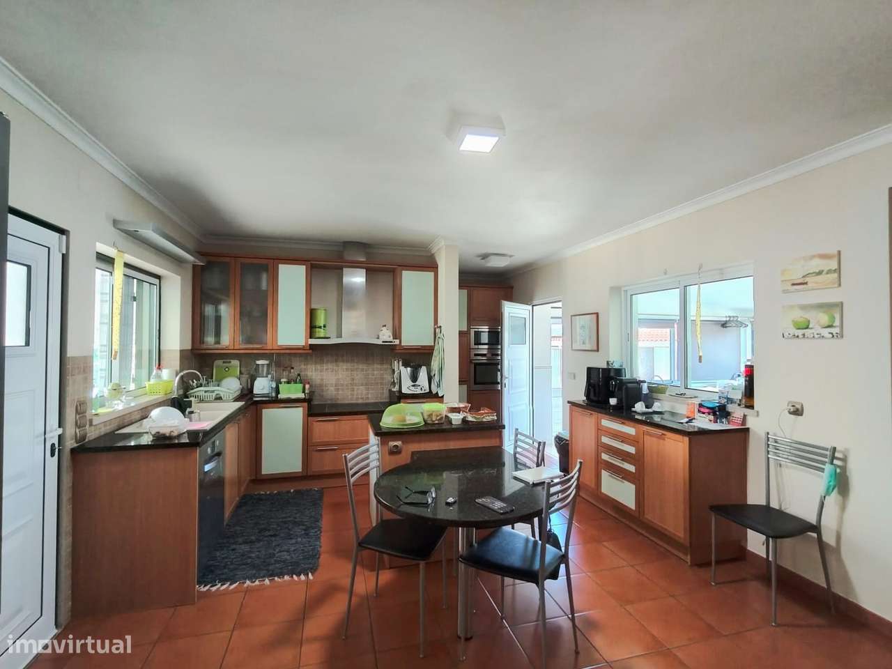 Moradia T5 + 1 / piscina/ terreno / furo / Monte Redondo / Leiria-2