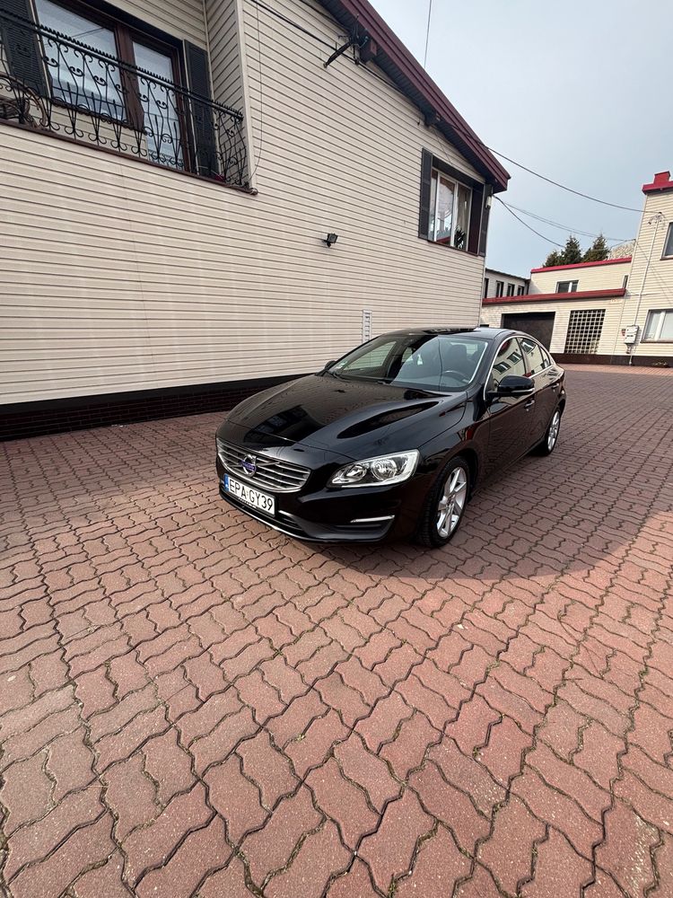 Volvo S60 II D3 Edition 2013