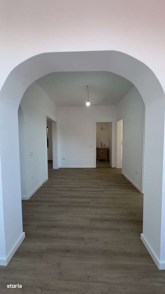 4 camere + birou | Biserica Casin | 110mp total | Renovat 2025 - Imagine principală: 3/20