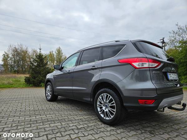 Ford Kuga 2.0 TDCi 4WD Titanium - 6