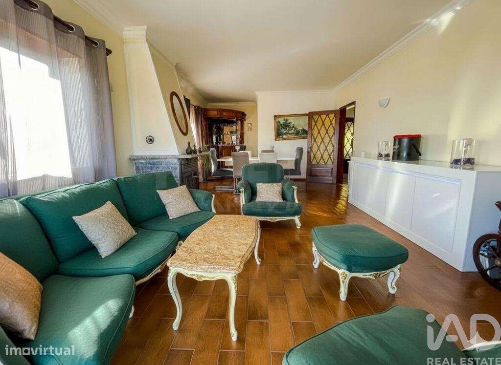 Casa / Villa T4 em Alcabideche - Grande imagem: 5/28