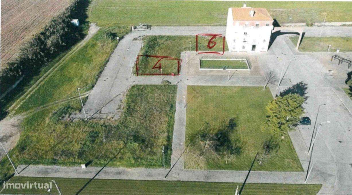 Terreno urbano para construção de prédio | 8 fogos | 900 m² de constru - Grande imagem: 2/13