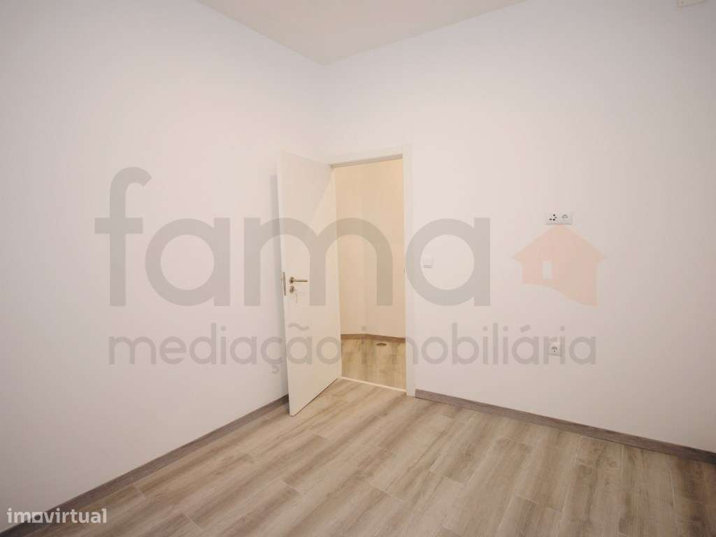 Apartamento T0+1 totalmente reabilitado Sete Rios / Avenidas Novas-14
