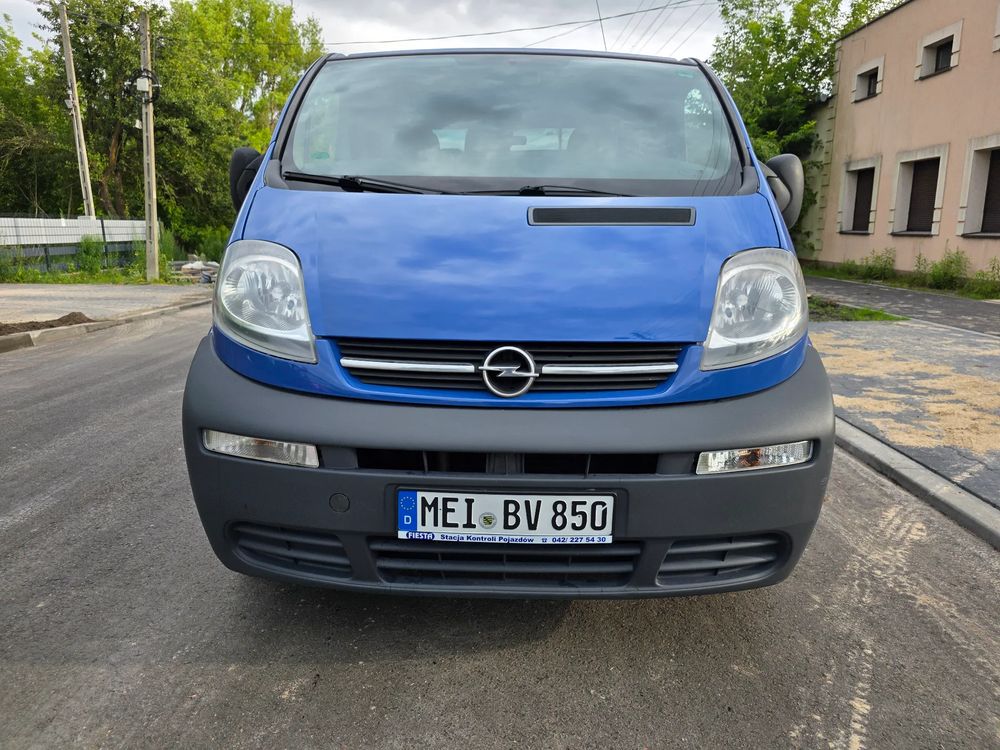 Opel Vivaro 2004