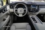 Volvo XC 60 B4 B Plus Dark - 13