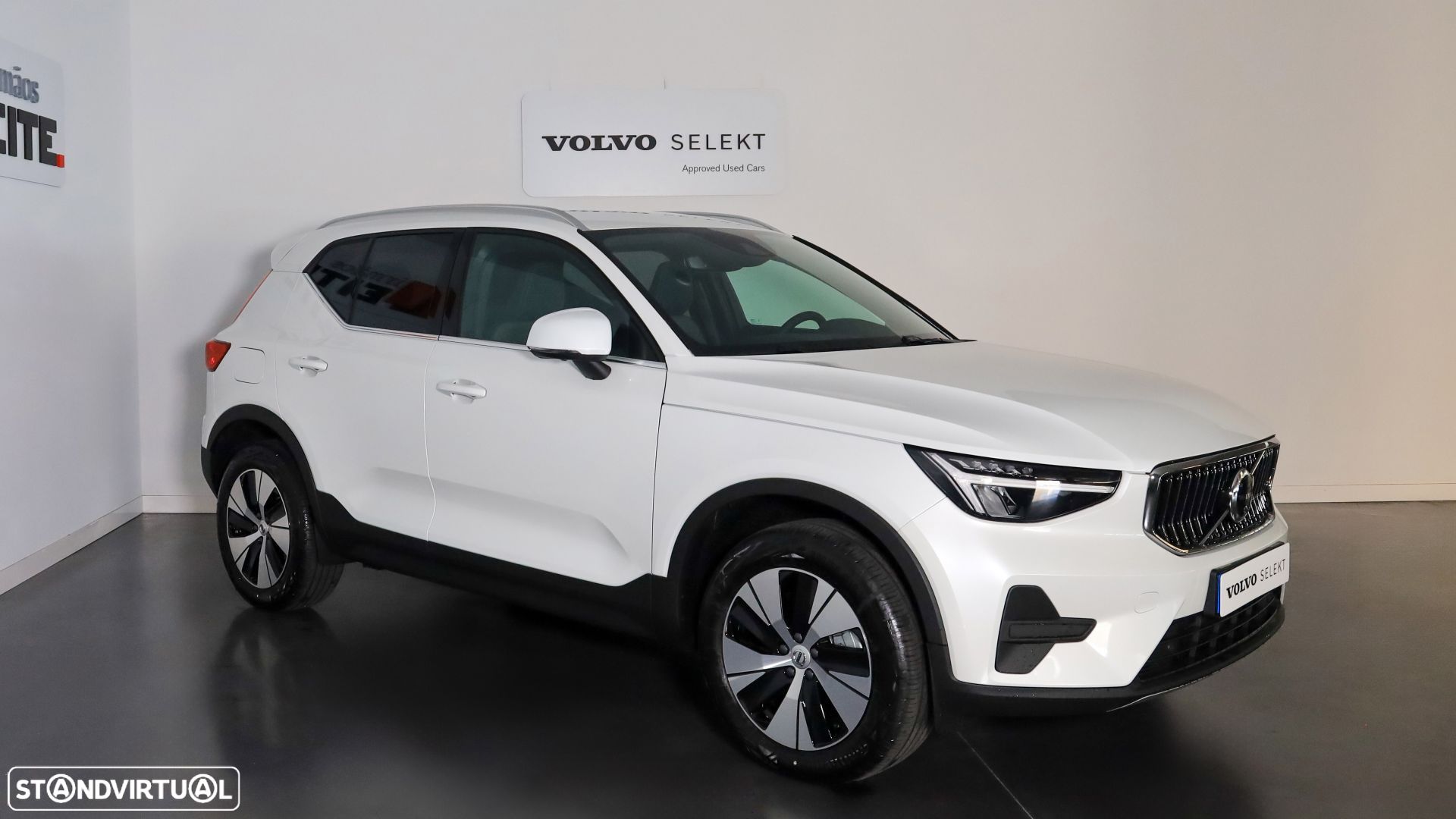 Volvo XC 40 1.5 T4 PHEV Core - 1