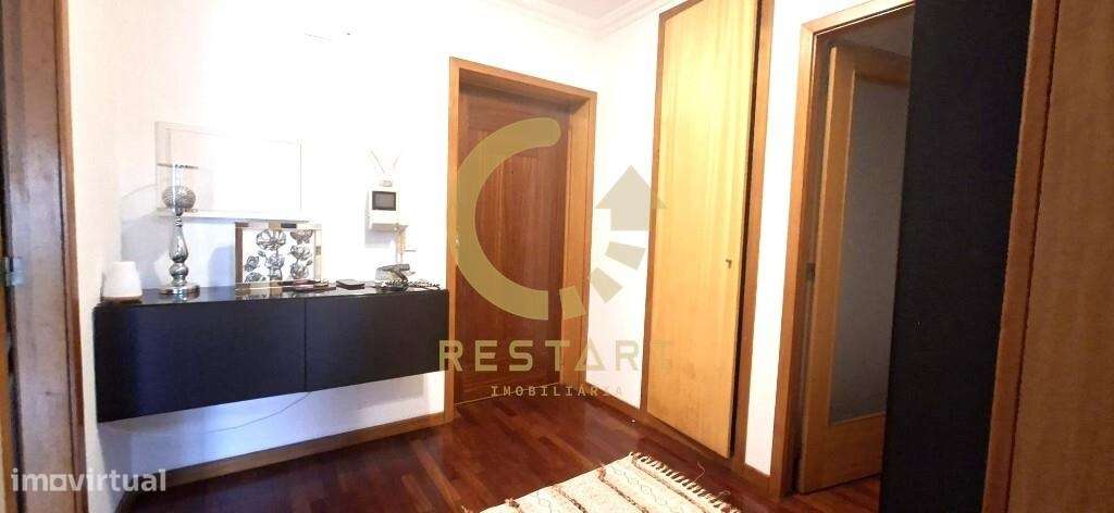 Apartamento T2, Garagem e Arrumos | Valongo-18
