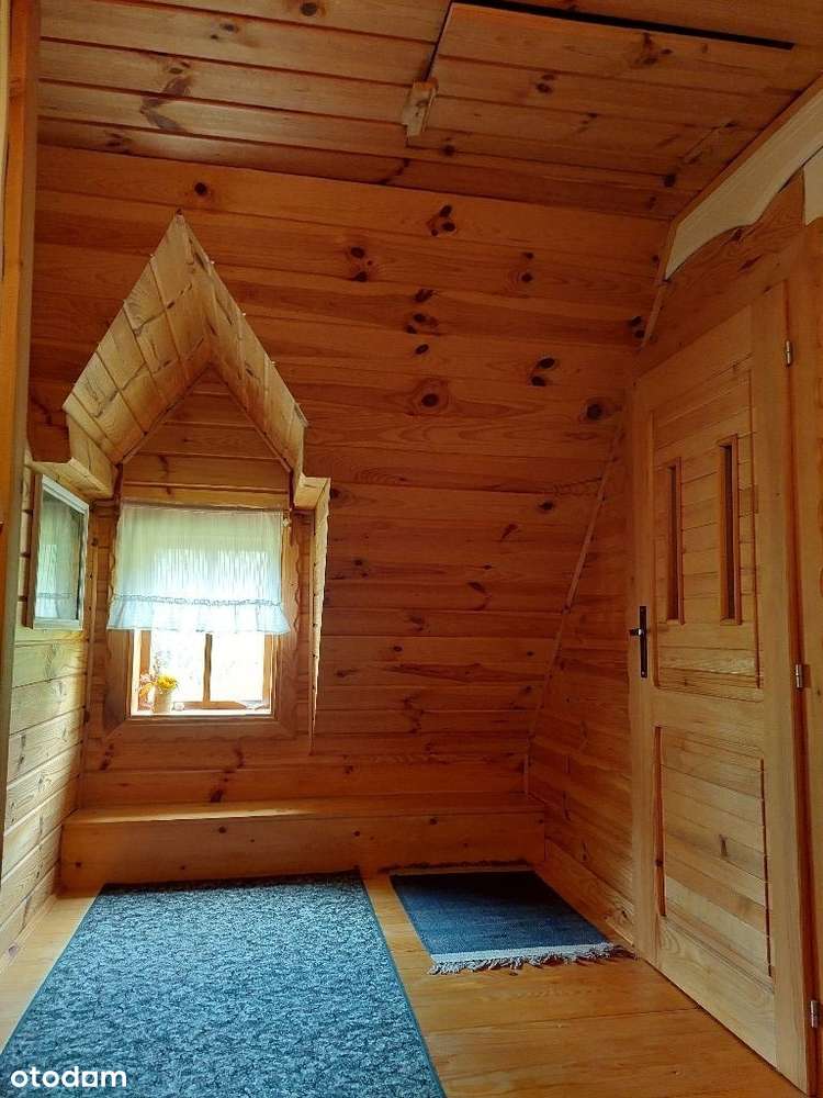 Przestronny dom z garażem i kominkiem w Baligrodzie-11