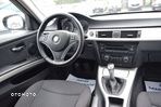 BMW Seria 3 - 22