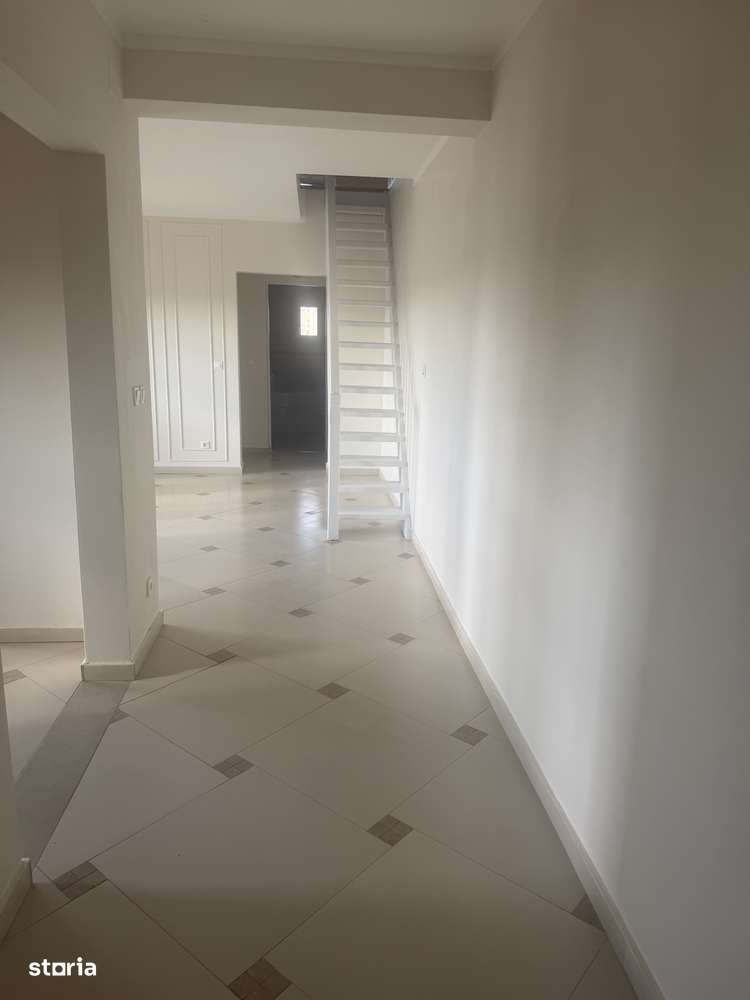 Vand apartament 2 camere transformat in 3 Dambovita 92000 euro-17