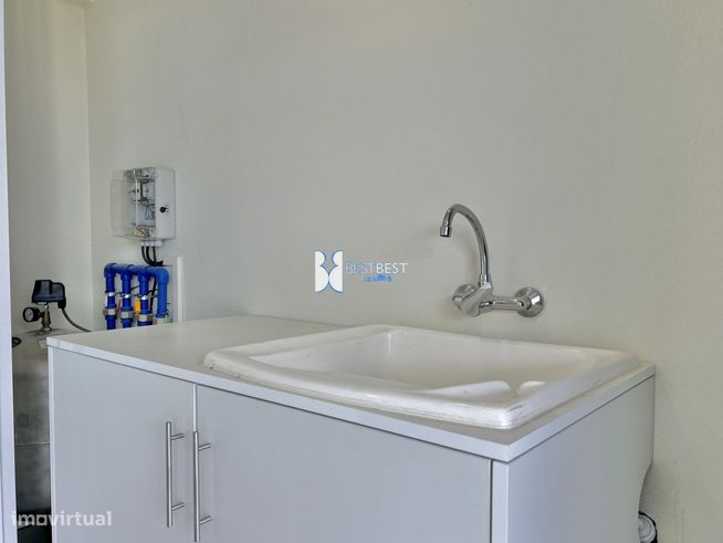 MORADIA INDIVIDUAL DE LUXO T3, DUAS SUITES, NOVA, CONCLUIDA,NA TROFA-28