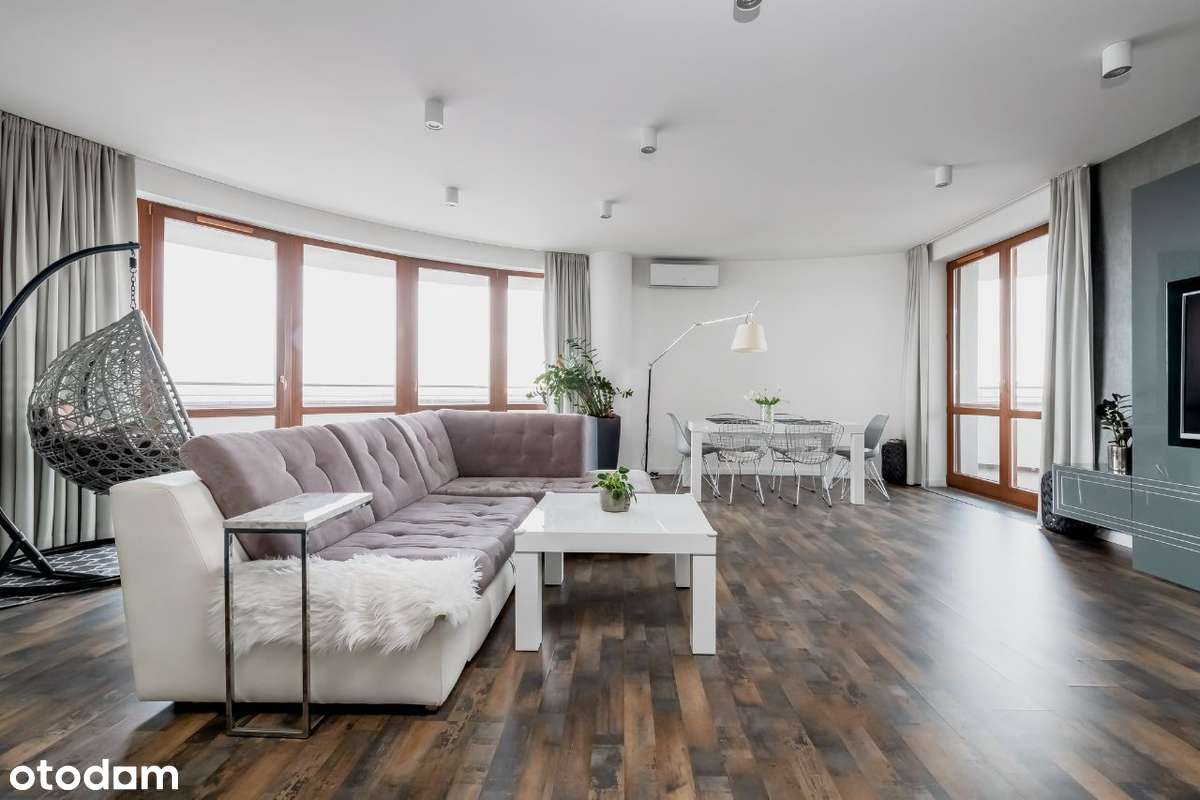 Jedyny Taki Widok w Mieście – Twój Apartament Premium Na IX Piętrze!-2