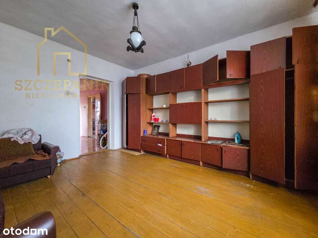 Urokliwy Dom z cegły na pięknej 25 arowej działce-11