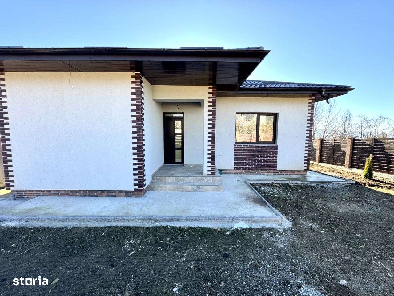 CANALIZARE! ASFALT! Dressing! Casa 3 camere, Bucium-Barnova - Imagine principală: 2/8