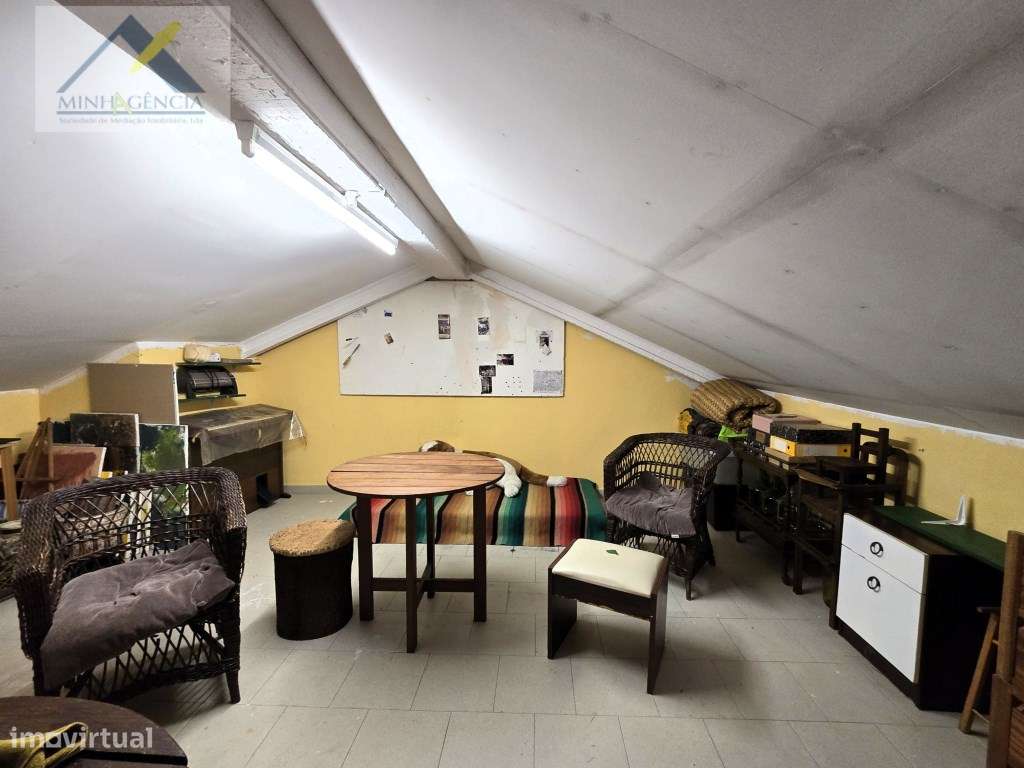 Apartamento Duplex de 6 assoalhadas em Setúbal-26