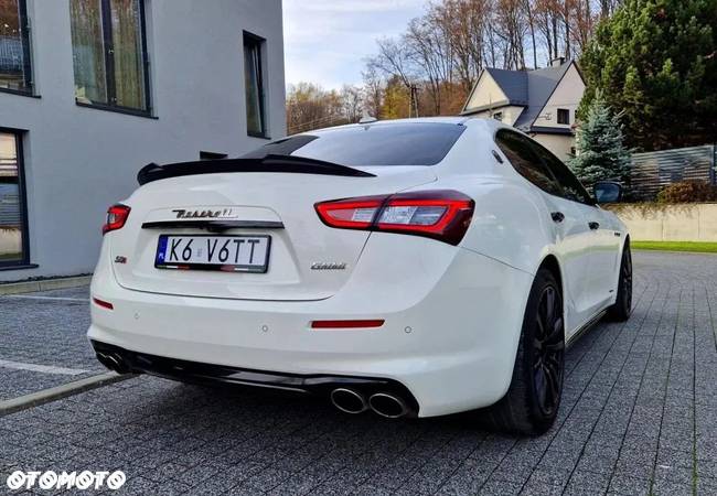 Maserati Ghibli S Q4 Granlusso - 12