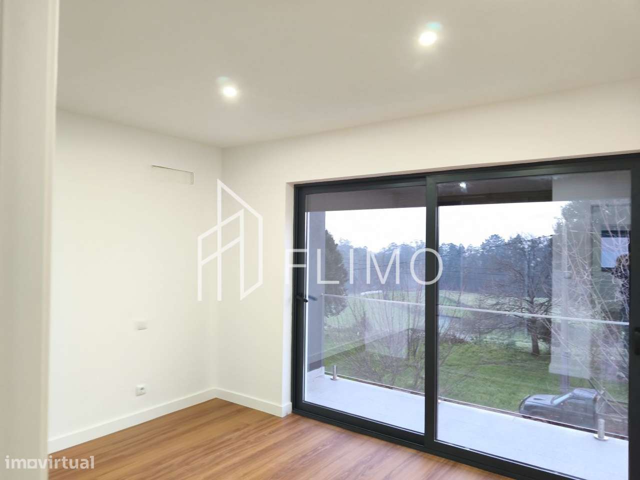 Moradia T3 geminada Nova-44