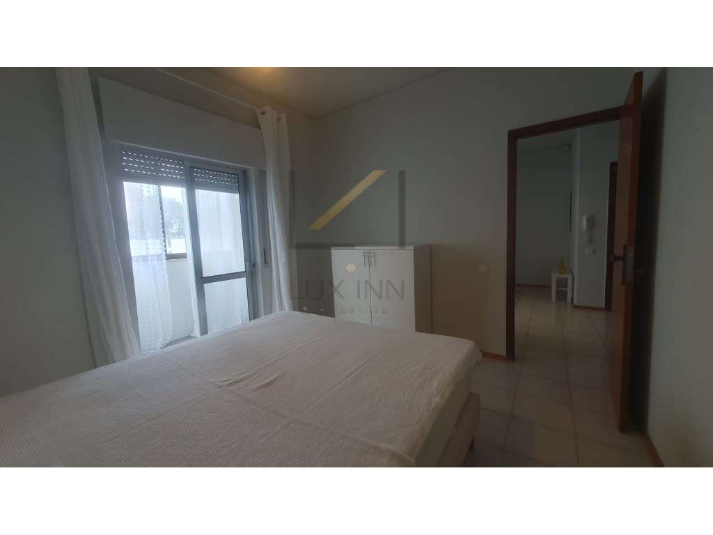 Apartamento T1 totalmente mobilado e equipado-7