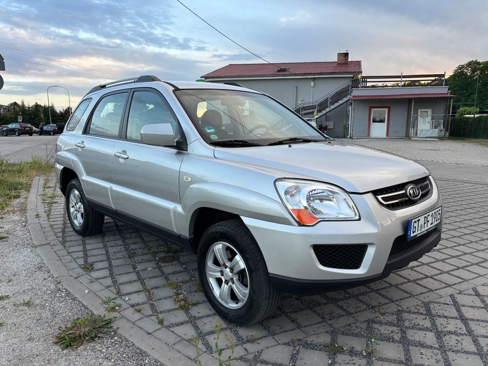 Kia Sportage II 2.0 Freedom + 2010