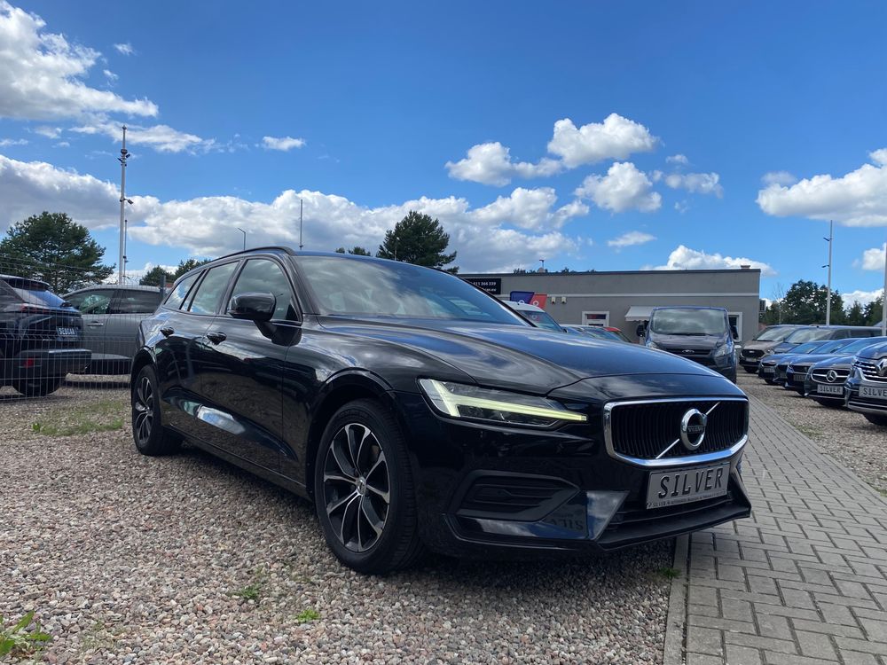 Volvo V60 II (2018- ) D3 Geartronic Momentum Pro 2019