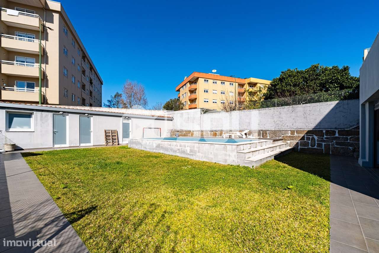 Moradia T5 - Grande imagem: 5/54