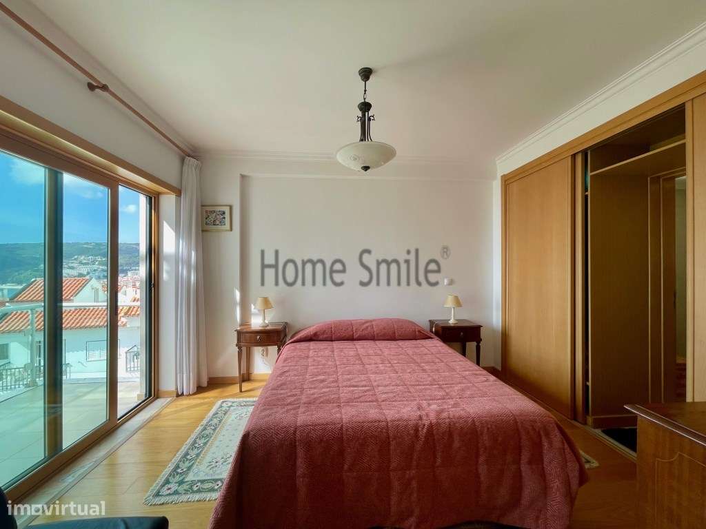 T3 EM CONDOMINIO COM PISCINA. VISTA MAR-26