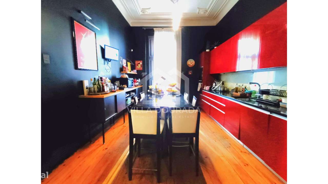 Moradia Geminada T6 em Bonfim-6