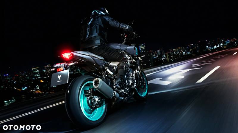 Yamaha MT - 4