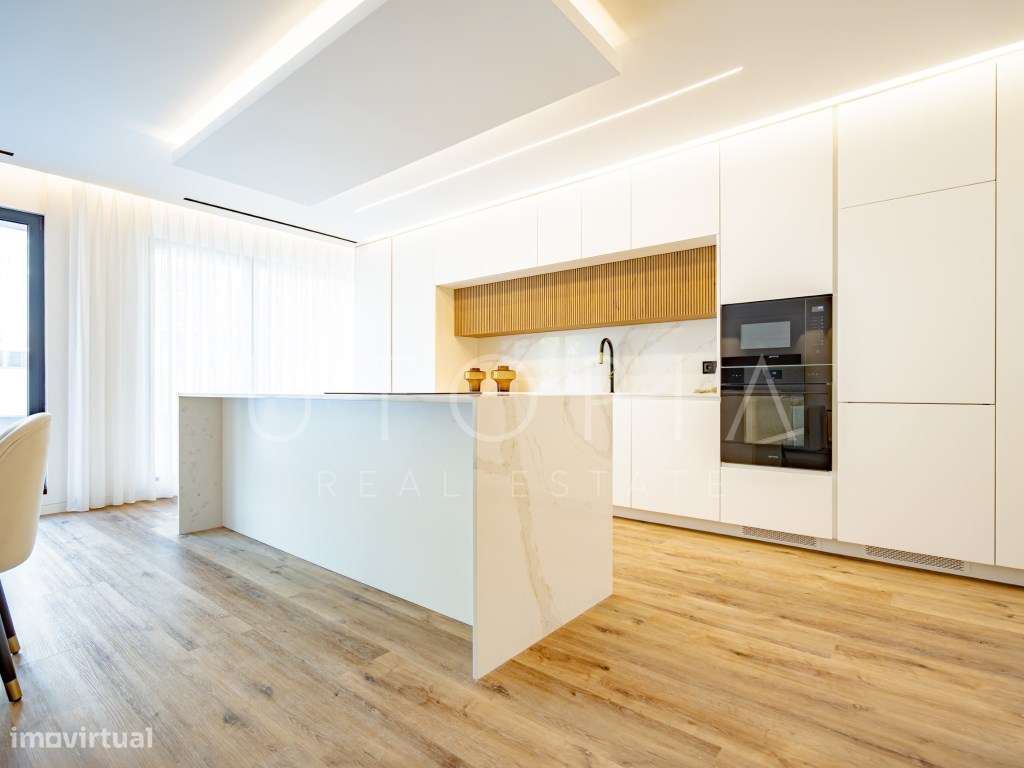 T4 novo com terraço, sala de cinema e piscina - D. João III Prestig...-47