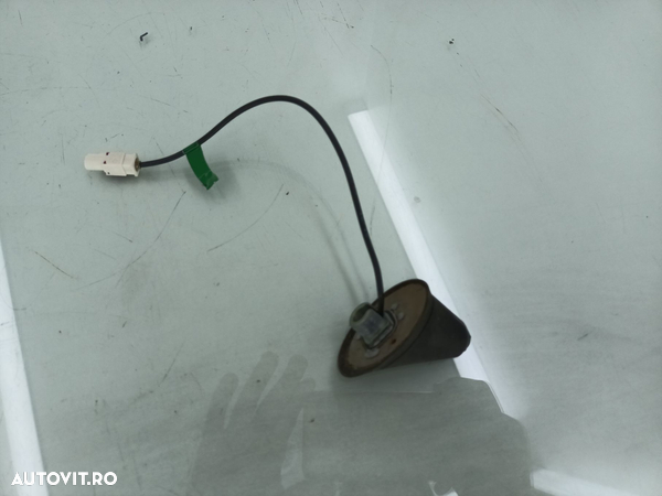 Antena Skoda OCTAVIA CAYC 1.6 TDI 2009-2014  6Q0035575A - 3