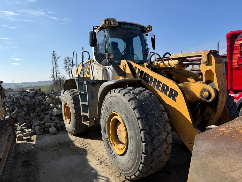 Liebherr L580 2007