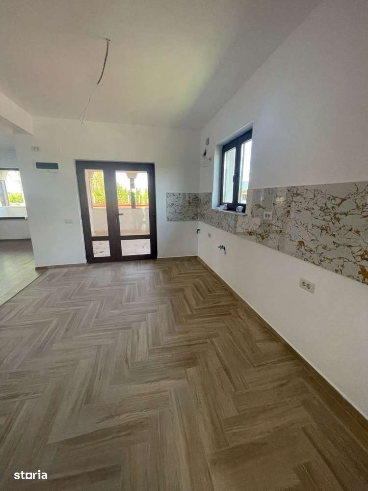 Casa individuala Ciolpani/ 4 dormitoare/ teren 500 mp/Comision 0-8