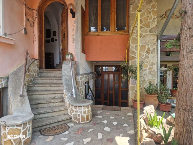 Cafrom Imobiliare -EXCLUSIV- Central - Imobil de Vanzare-0
