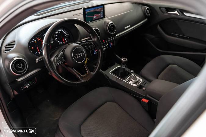 Audi A3 Limousine 1.6 TDI Sport - 3